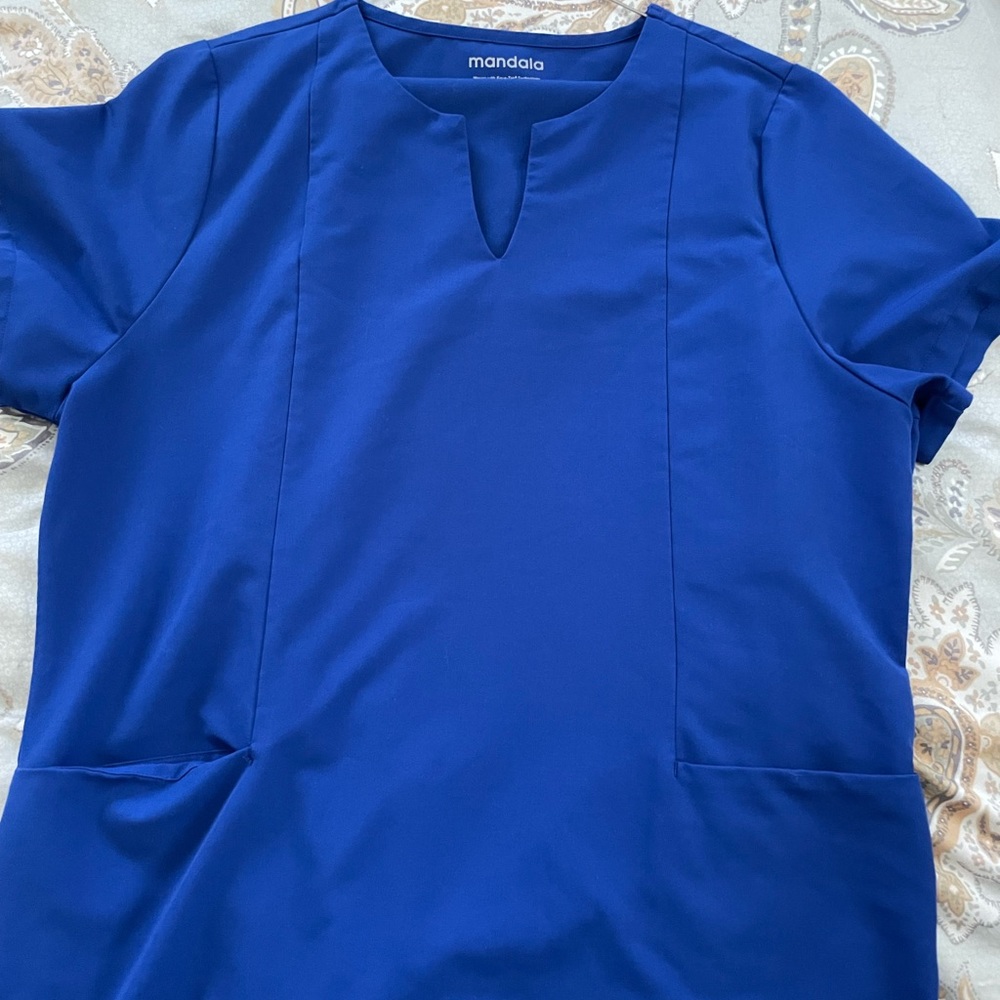 Mandala scrubs